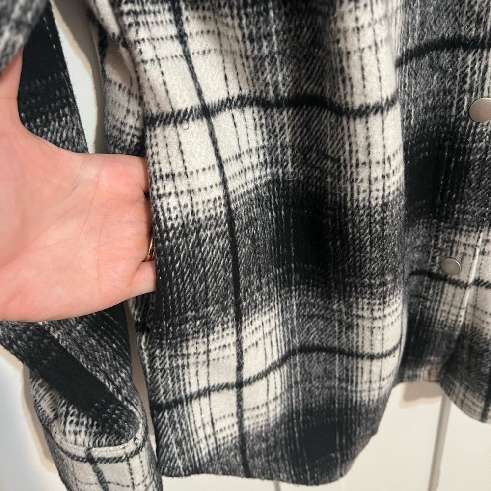 BB Dakota Steve Madden Sophia Shacket Plaid Black & White Jacket Button XS - Picture 9 of 10